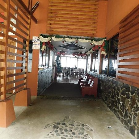 Hotel Playa Bonita Puerto Limon Exterior photo